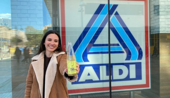 Víver Kombucha ya vende su línea saludable de bebidas en los Aldi de toda España