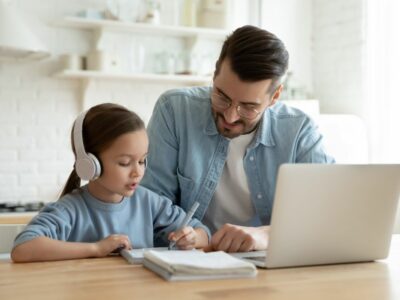 Los padres españoles adoptan un enfoque parecido al de las madres cuando se trata de criar a sus hijos