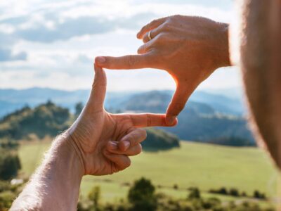 Dejarlo todo: la gente que vive de espaldas al sistema en el mundo rural