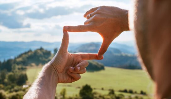 Dejarlo todo: la gente que vive de espaldas al sistema en el mundo rural