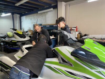 Comastech y YAMAHA colaboran para formar a jóvenes mecánicos