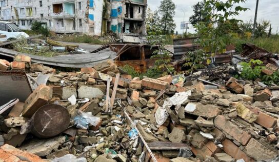 Global Humanitaria presenta en Barcelona una muestra sobre el impacto de la guerra en la educación