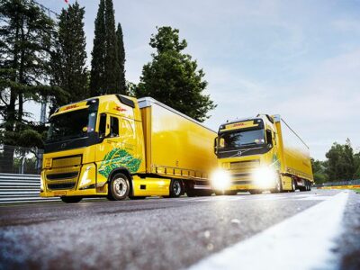 DHL lleva la logística ecológica al siguiente nivel junto con Fórmula 1®, lanzando la primera flota de camiones propulsada por biocombustible