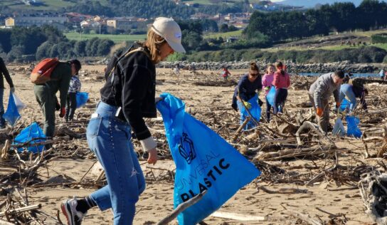 Universal Plastic: la App social que lidera la vanguardia contra la crisis del plástico gracias a la IA