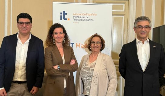 En la última jornada sobre Inteligencia Artificial organizada por AEIT-Madrid: «La estrategia de Microsoft es utilizar la IA para hacer a los humanos más humanos y ayudarles a ser más creativos y más productivos»