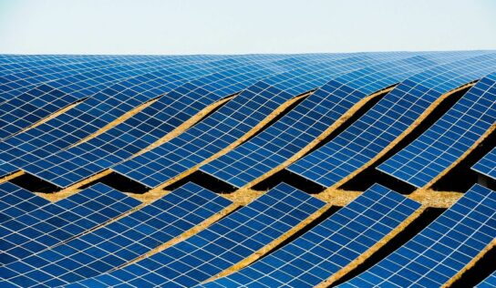 In2AI desarrolla una solución con IA para potenciar la eficiencia de parques solares