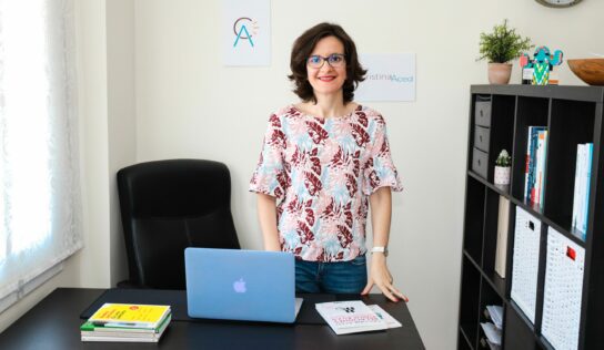 Comunicae organiza una sesión formativa sobre Planes de Comunicación con IA junto a Cristina Aced